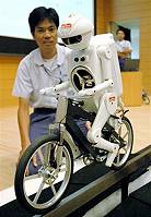 Roboter auf dem Fahrrad